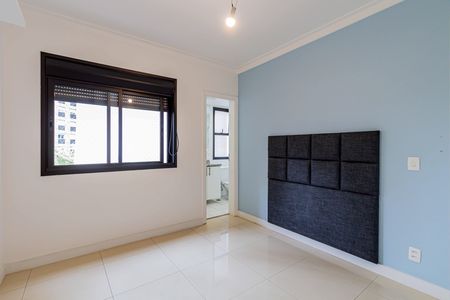 Casa à venda com 173m², 3 quartos e 4 vagasSuite 02
