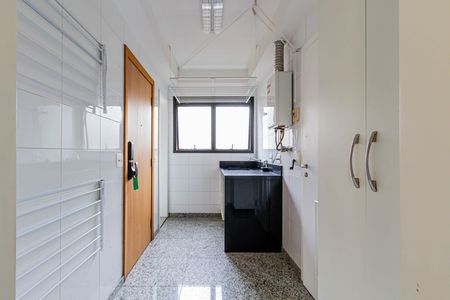 Casa à venda com 173m², 3 quartos e 4 vagasLavanderia