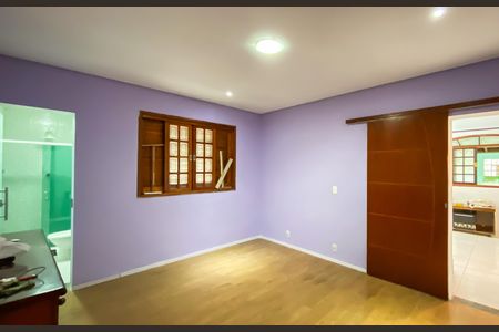 Casa para alugar com 158m², 2 quartos e 3 vagas Casa para alugar com 158m², 2 quartos e 3 vagasSuite