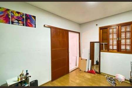 Casa para alugar com 158m², 2 quartos e 3 vagas Casa para alugar com 158m², 2 quartos e 3 vagasQuarto