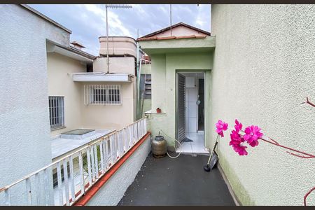 Casa para alugar com 158m², 2 quartos e 3 vagas Casa para alugar com 158m², 2 quartos e 3 vagasÁrea externa