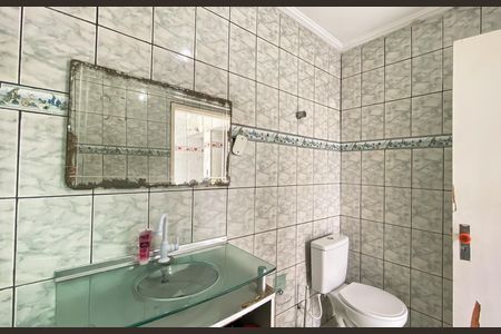 Casa para alugar com 158m², 2 quartos e 3 vagas Casa para alugar com 158m², 2 quartos e 3 vagasBanheiro de serviço