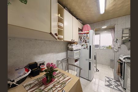 Apartamento para alugar com 55m², 2 quartos e 1 vaga Apartamento para alugar com 55m², 2 quartos e 1 vagaCozinha
