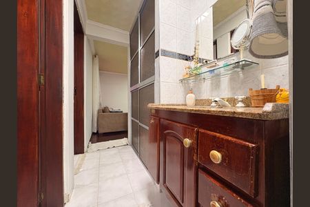 Apartamento para alugar com 55m², 2 quartos e 1 vaga Apartamento para alugar com 55m², 2 quartos e 1 vagaBanheiro