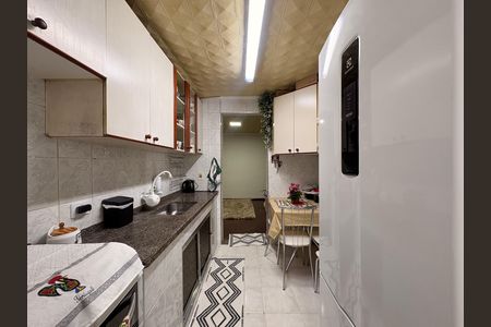Apartamento para alugar com 55m², 2 quartos e 1 vaga Apartamento para alugar com 55m², 2 quartos e 1 vagaCozinha