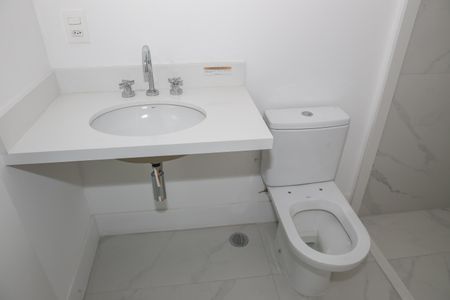 Apartamento à venda com 73m², 2 quartos e 2 vagas Apartamento à venda com 73m², 2 quartos e 2 vagasBanheiro Social