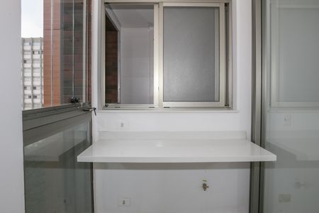 Sacada de apartamento à venda com 2 quartos, 73m² em Perdizes, São Paulo