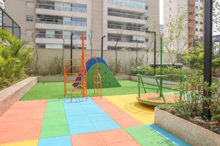 Apartamento à venda com 73m², 2 quartos e 2 vagas Apartamento à venda com 73m², 2 quartos e 2 vagasÁrea comum - Playground
