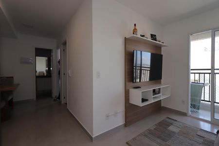 Sala de apartamento para alugar com 2 quartos, 40m² em Vila Eldizia, Santo André
