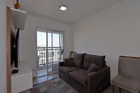 Sala de apartamento para alugar com 2 quartos, 40m² em Vila Eldizia, Santo André