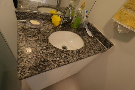 Apartamento para alugar com 40m², 2 quartos e 1 vagaBanheiro - Pia