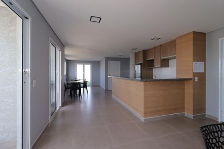 Apartamento para alugar com 40m², 2 quartos e 1 vagaÁrea Comum - Salão de Festa