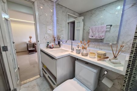 Apartamento para alugar com 52m², 2 quartos e 1 vaga Apartamento para alugar com 52m², 2 quartos e 1 vagaBanheiro