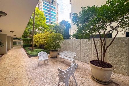 Apartamento à venda com 109m², 3 quartos e 1 vaga Apartamento à venda com 109m², 3 quartos e 1 vagaarea verde comum