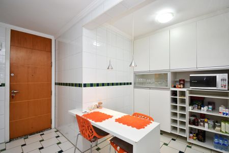 Apartamento à venda com 109m², 3 quartos e 1 vaga Apartamento à venda com 109m², 3 quartos e 1 vagacozinha