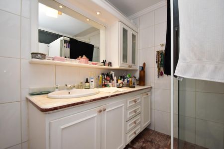 Apartamento à venda com 109m², 3 quartos e 1 vaga Apartamento à venda com 109m², 3 quartos e 1 vagabanheiro quarto 3