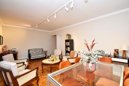 Apartamento à venda com 109m², 3 quartos e 1 vaga Apartamento à venda com 109m², 3 quartos e 1 vagaSala de jantar