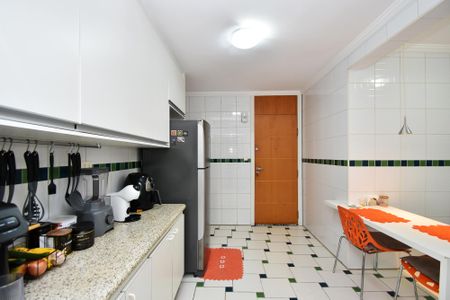 Apartamento à venda com 109m², 3 quartos e 1 vaga Apartamento à venda com 109m², 3 quartos e 1 vagacozinha