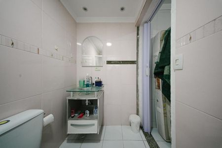 Casa para alugar com 80m², 1 quarto e 1 vaga Casa para alugar com 80m², 1 quarto e 1 vagaBanheiro
