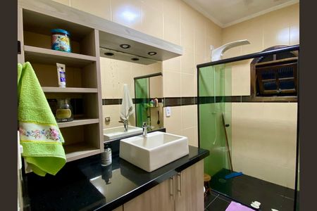 Casa à venda com 295m², 5 quartos e 4 vagas Casa à venda com 295m², 5 quartos e 4 vagasBanheiro 2 - Casa 1