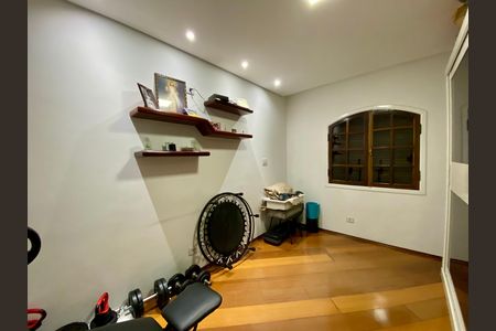 Casa à venda com 295m², 5 quartos e 4 vagas Casa à venda com 295m², 5 quartos e 4 vagasQuarto 1 - casa 1