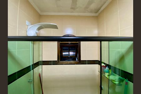 Casa à venda com 295m², 5 quartos e 4 vagas Casa à venda com 295m², 5 quartos e 4 vagasBanheiro 2 - Casa 1