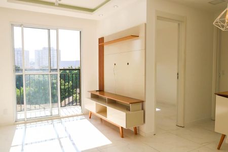 Sala de apartamento para alugar com 2 quartos, 49m² em Del Castilho, Rio de Janeiro