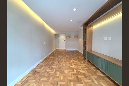 Sala de apartamento à venda com 2 quartos, 81m² em Itaim Bibi, São Paulo