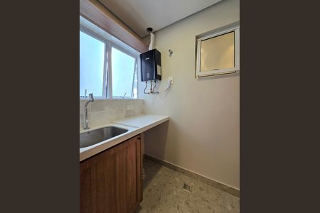 Apartamento à venda com 81m², 2 quartos e 1 vaga Apartamento à venda com 81m², 2 quartos e 1 vagaÁrea de Serviço