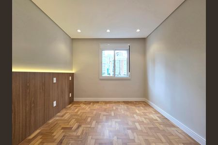 Apartamento à venda com 81m², 2 quartos e 1 vaga Apartamento à venda com 81m², 2 quartos e 1 vagaSuíte