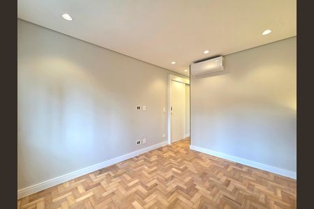 Apartamento à venda com 81m², 2 quartos e 1 vaga Apartamento à venda com 81m², 2 quartos e 1 vagaSuíte