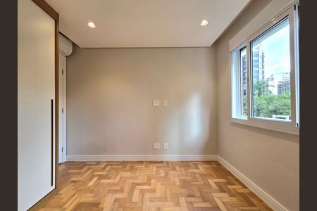 Apartamento à venda com 81m², 2 quartos e 1 vaga Apartamento à venda com 81m², 2 quartos e 1 vagaQuarto 2