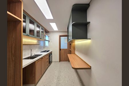Apartamento à venda com 81m², 2 quartos e 1 vaga Apartamento à venda com 81m², 2 quartos e 1 vagaCozinha