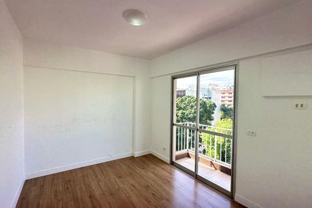 Apartamento para alugar com 84m², 2 quartos e 2 vagas