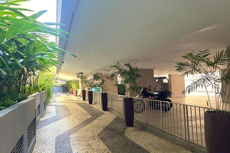 Apartamento para alugar com 84m², 2 quartos e 2 vagas