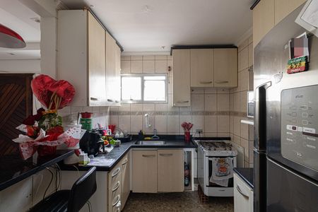 Cozinha  de apartamento à venda com 2 quartos, 48m² em Conjunto Habitacional Padre Manoel da Nobrega, São Paulo