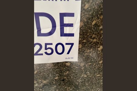 Apartamento à venda com 94m², 2 quartos e 1 vaga Apartamento à venda com 94m², 2 quartos e 1 vagaPlaca