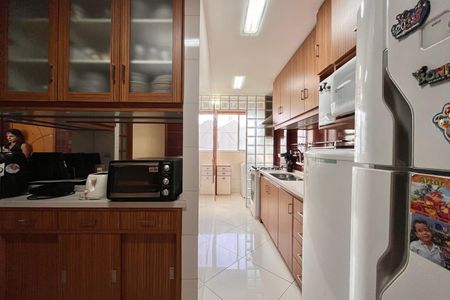 Apartamento à venda com 94m², 2 quartos e 1 vaga Apartamento à venda com 94m², 2 quartos e 1 vagaCozinha