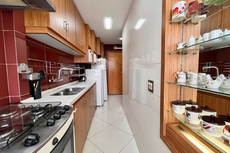 Apartamento à venda com 94m², 2 quartos e 1 vaga Apartamento à venda com 94m², 2 quartos e 1 vagaCozinha