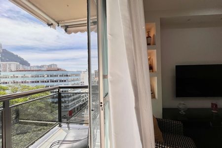 Apartamento à venda com 94m², 2 quartos e 1 vaga Apartamento à venda com 94m², 2 quartos e 1 vagaVaranda da Sala