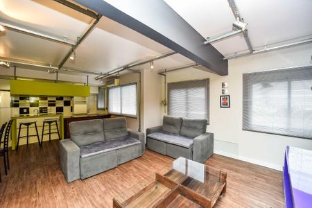 Apartamento à venda com 80m², 1 quarto e 1 vaga Apartamento à venda com 80m², 1 quarto e 1 vagaSala
