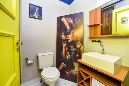 Apartamento à venda com 80m², 1 quarto e 1 vaga Apartamento à venda com 80m², 1 quarto e 1 vagaLavabo