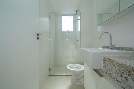 Apartamento para alugar com 59m², 2 quartos e 2 vagas Apartamento para alugar com 59m², 2 quartos e 2 vagasBANHEIRO2