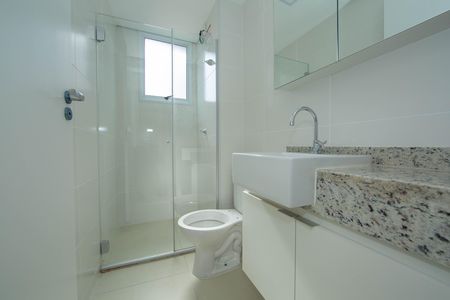 Apartamento para alugar com 59m², 2 quartos e 2 vagas Apartamento para alugar com 59m², 2 quartos e 2 vagasBANHEIRO2