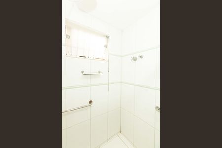 Casa à venda com 4 quartos, 360m² em Amazonas, Contagem