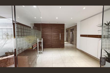 Apartamento para alugar com 68m², 3 quartos e 1 vaga Apartamento para alugar com 68m², 3 quartos e 1 vagaHall de entrada