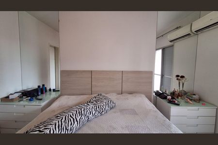 Apartamento à venda com 111m², 3 quartos e 1 vagaSuíte 