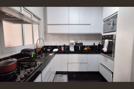 Apartamento à venda com 111m², 3 quartos e 1 vagaCozinha 
