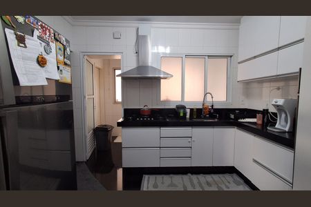 Apartamento à venda com 111m², 3 quartos e 1 vagaCozinha 