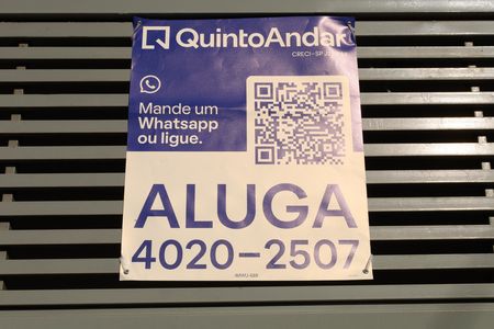 Casa para alugar com 125m², 2 quartos e 1 vagaPlaca grande instalada no portão do imóvel no dia 19.06.2026 - Código IMWU-689